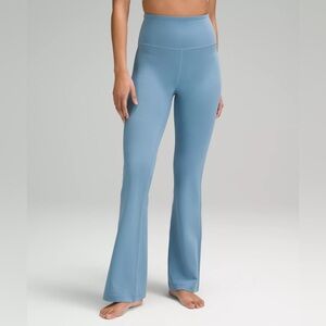 Lululemon Groove Super-High-Rise Flared Pant Nulu *Regular